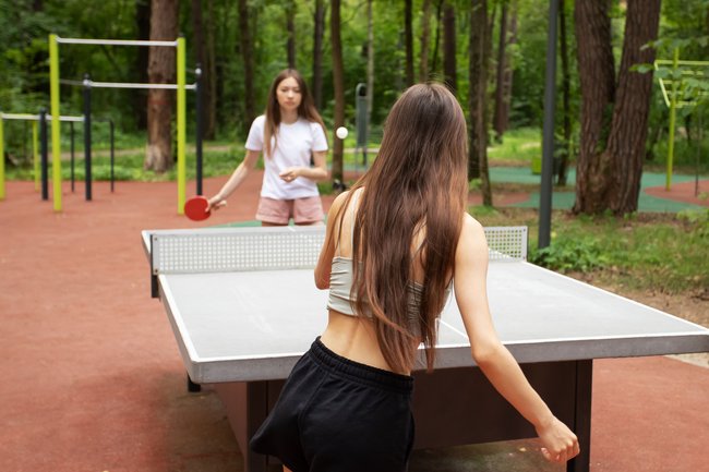 Lärm von nebenan: Muss man eine Tischtennisplatte dulden?