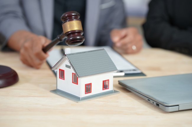 Viel mehr Immobilien unterm Hammer: Sprunghafter Anstieg in NRW