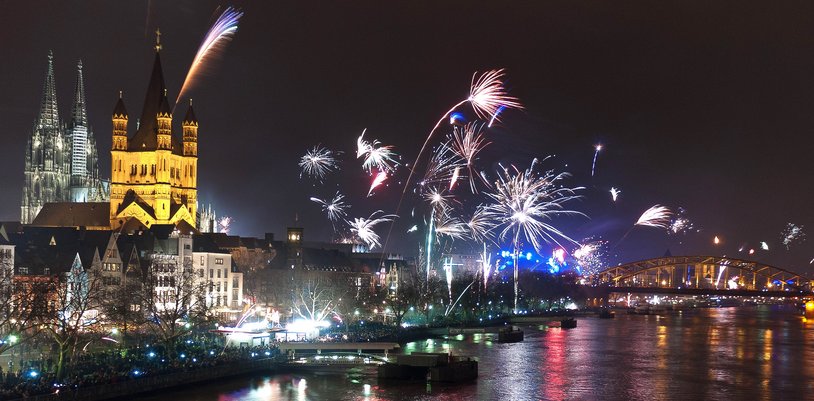 Haus an Silvester gegen Schäden durch Böller absichern