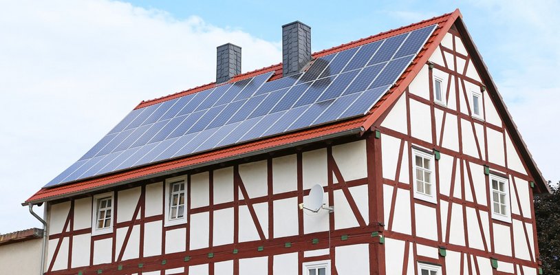 Ist die Installation einer PV-Anlage trotz Denkmalschutz umsetzbar?